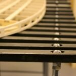 Höhenverstellbare Stege des Rockertables