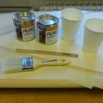 Holzlasur, Pinsel, Mischbecher, Rührstab