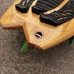 Leash-Plug aus Holz